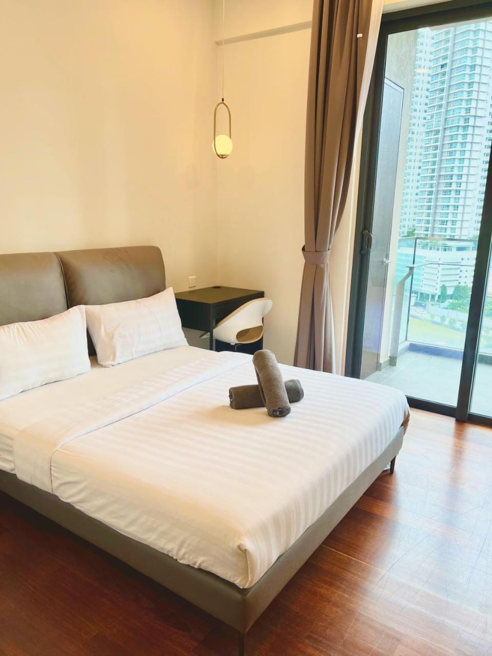 Crown Suites The Manor Klcc Kuala Lumpur City Center Exterior foto
